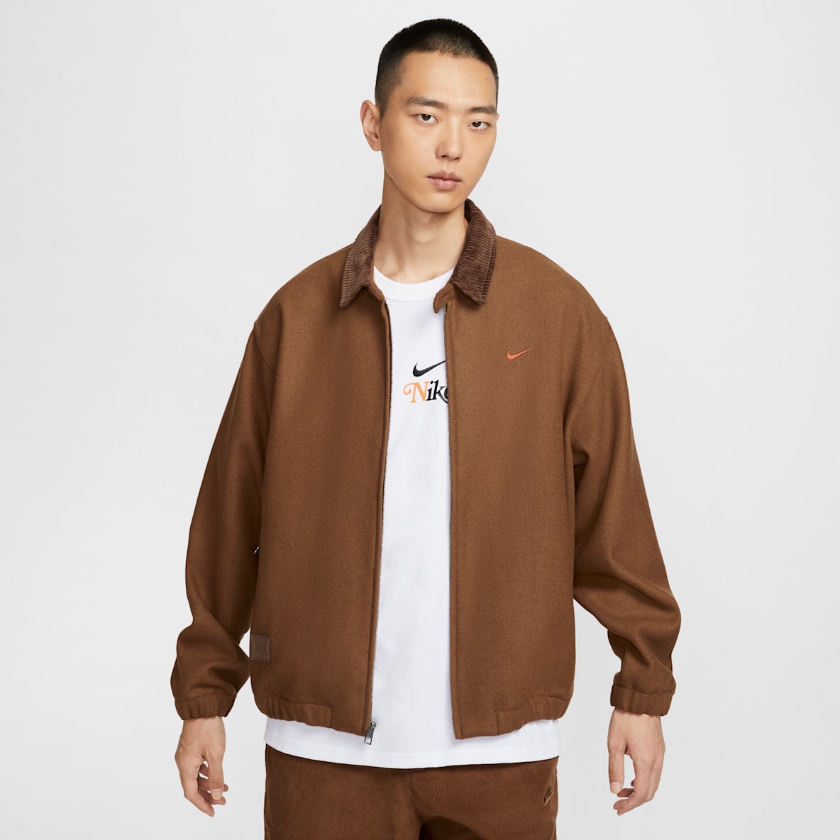 ナイキ ウーブン ツイル プレミアム ジャケット