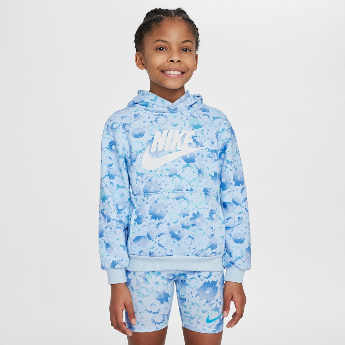 Nike Flow-Ral Hoodie mit Print (jüngere Kinder)