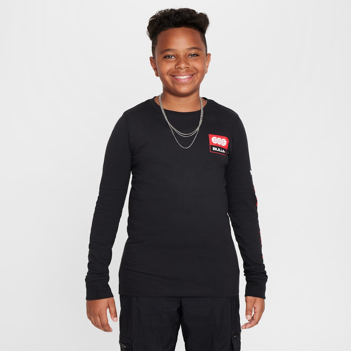 Chicago Bulls Essential Chicago Bulls Essential Older Kids' (Boys') Nike NBA Long-Sleeve T-Shirt