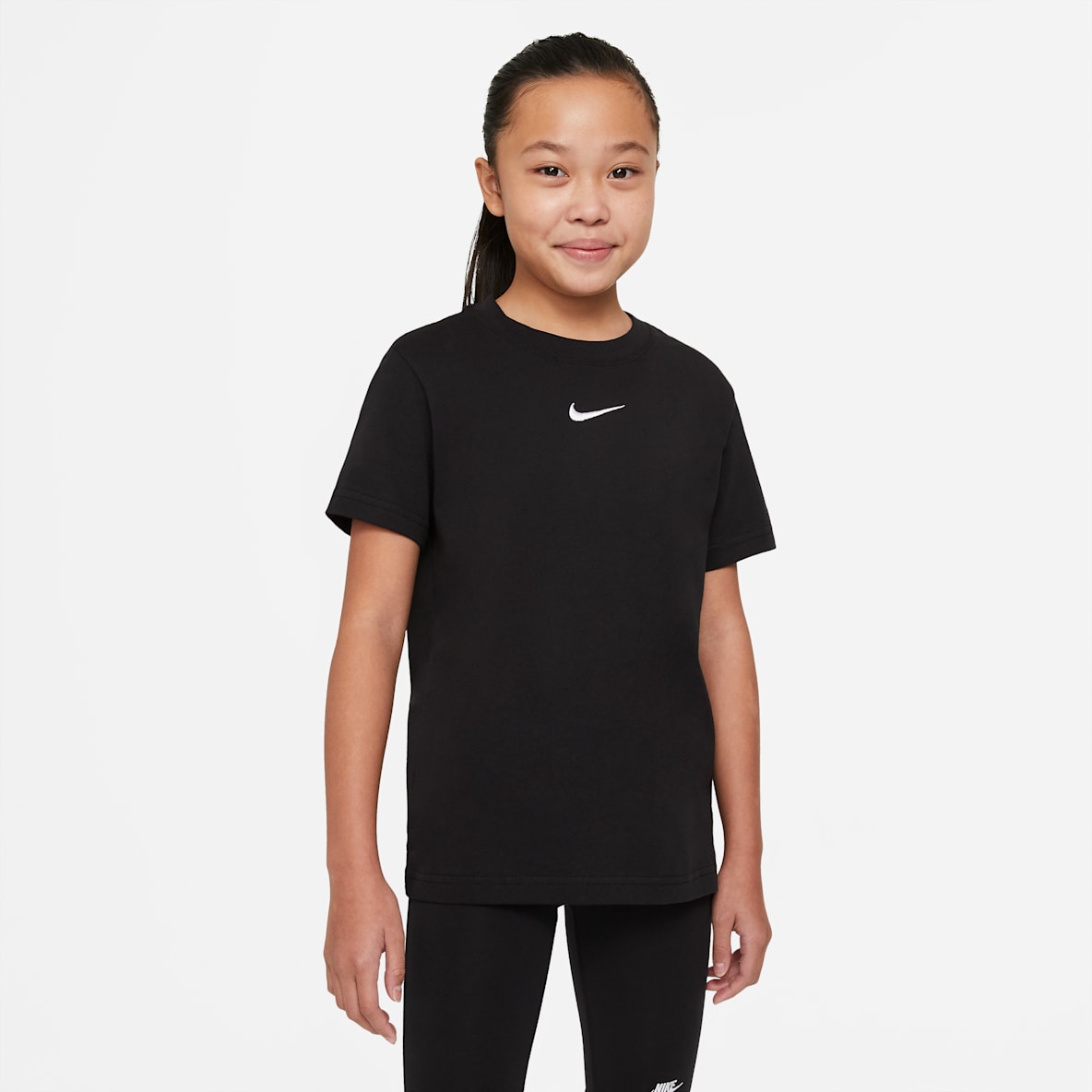 Nike Sportswear Playera para niña talla grande