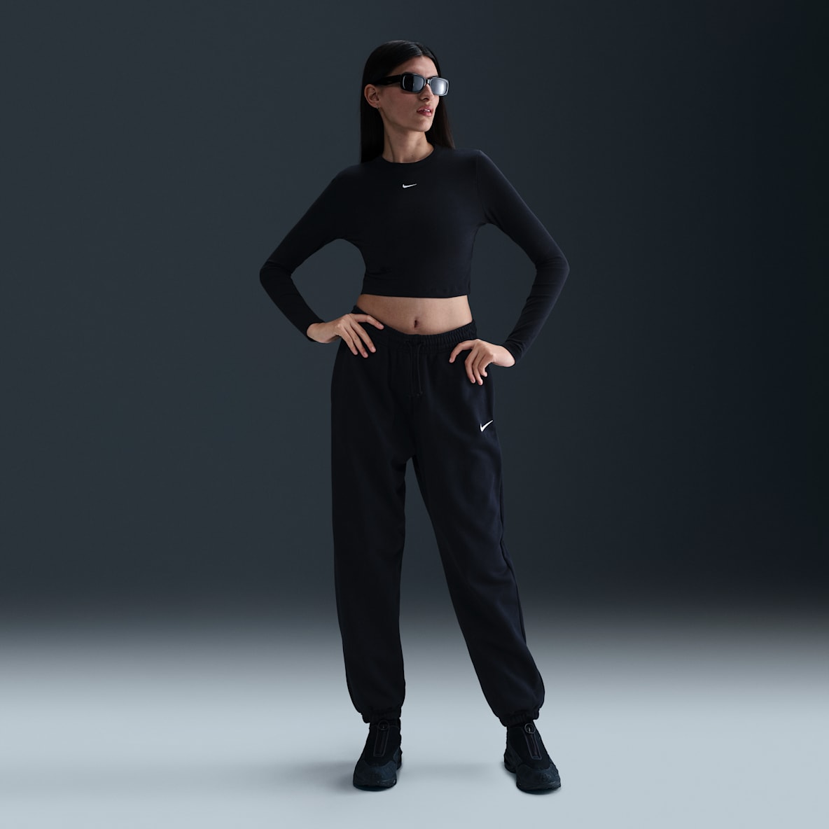 Nike Sportswear Phoenix Fleece Nike Sportswear Phoenix Fleece Pants de entrenamiento de French Terry oversized de tiro alto para mujer