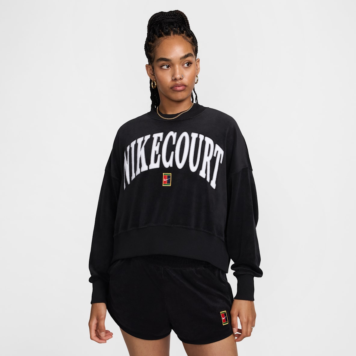 NikeCourt Heritage NikeCourt Heritage Women's Over-Oversized Crew-Neck Graphic Tennis Sweatshirt