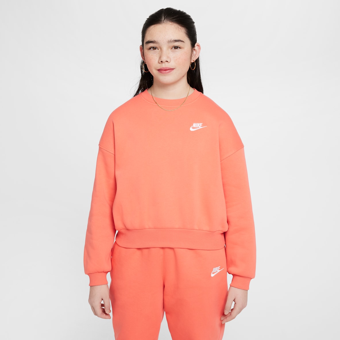 Nike Sportswear Club Fleece Nike Sportswear Club Fleece Girls' Boxy Crew-Neck Sweatshirt