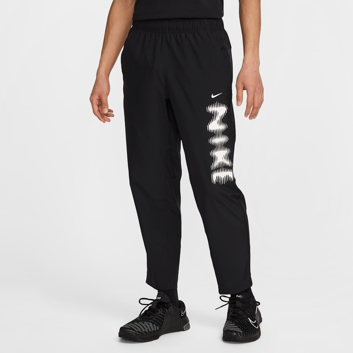 Nike Form Nike Form กางเกงขายาวอเนกประสงค์ผู้ชาย Dri-FIT