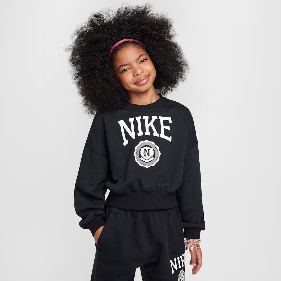 Nike Sportswear Club Nike Sportswear Club Girls' French Terry Crew-Neck Sweatshirt