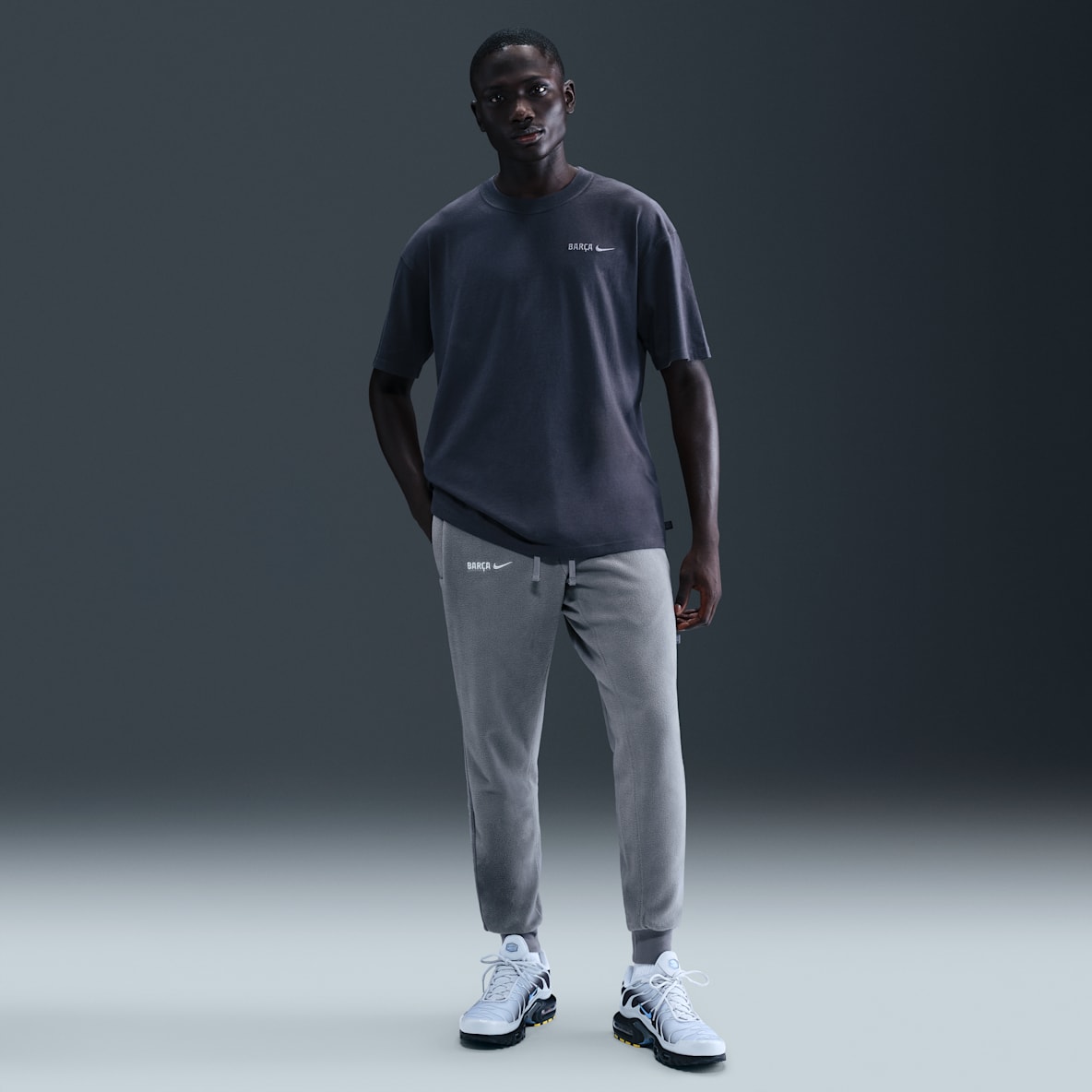 FC 바르셀로나 컬처 오브 풋볼 FC 바르셀로나 컬처 오브 풋볼 남성 나이키 써마 핏 윈터라이즈드 축구 팬츠