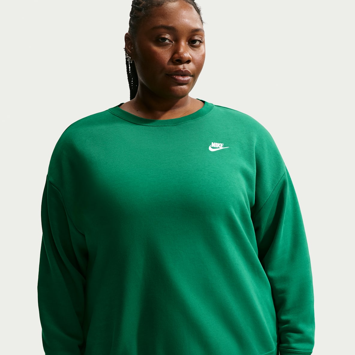 Nike Sportswear Club Fleece Sudadera de cuello redondo holgada para mujer (talla grande)