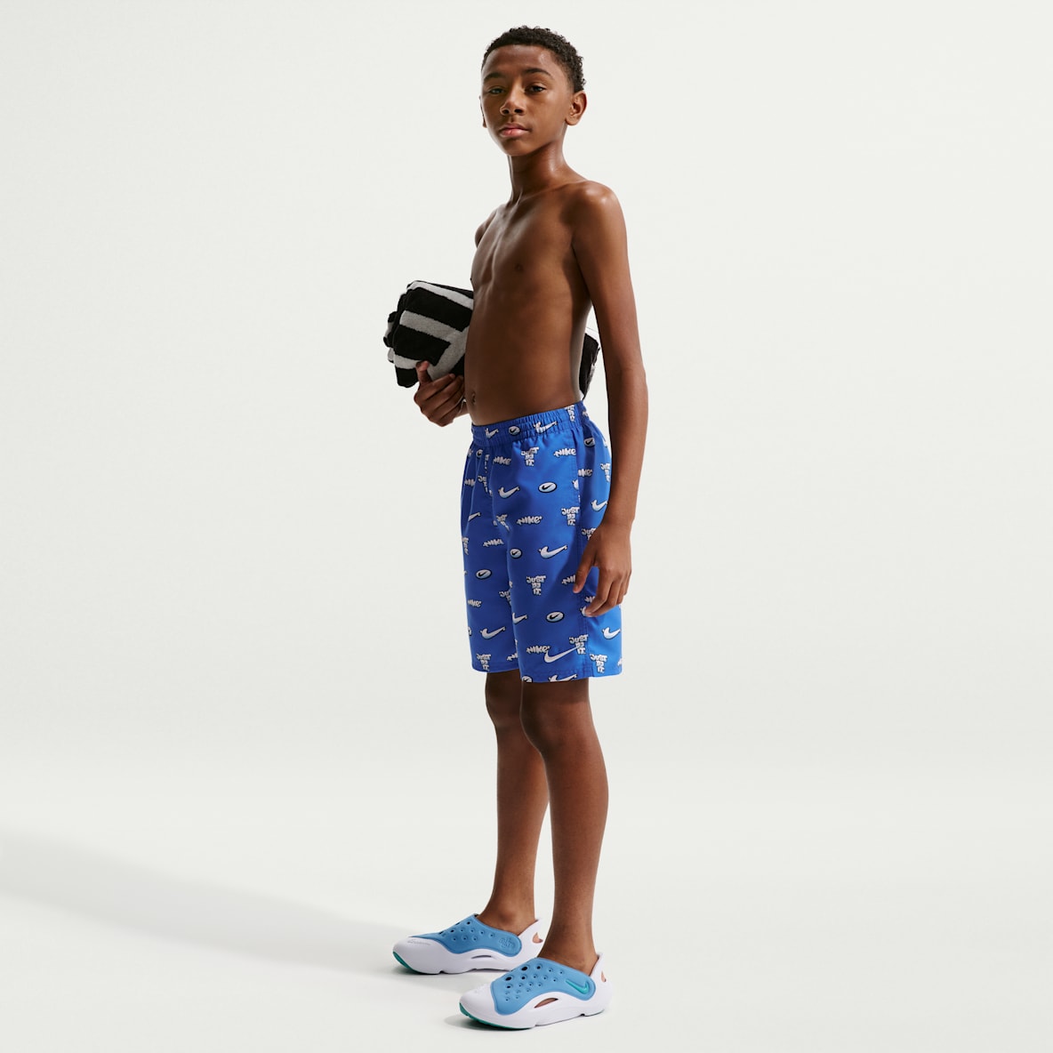 Nike Swim Breaker Big Kids' (Boys') 7" Brief-Lined Volley Short