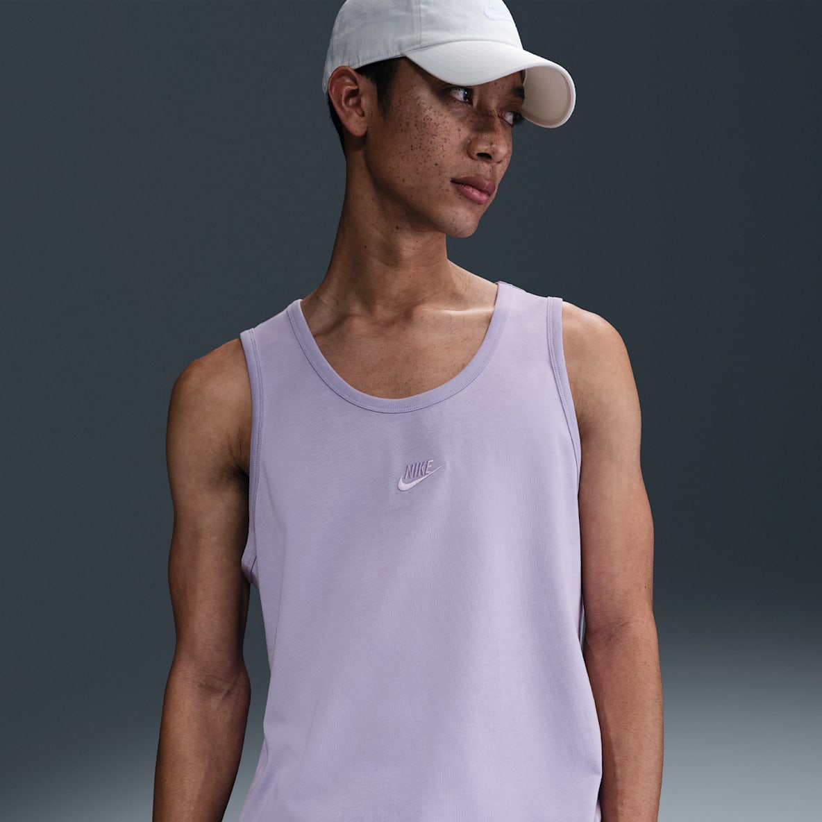 Nike Sportswear Premium Essentials Nike Sportswear Premium Essentials Men's Tank