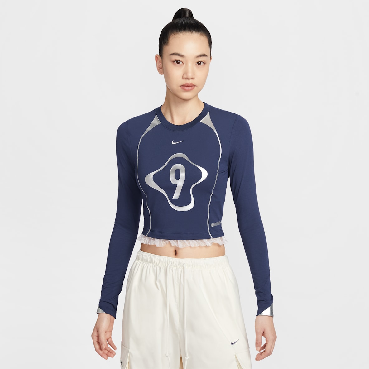 Nike Sportswear Women's Slim Cropped Long-Sleeved Top