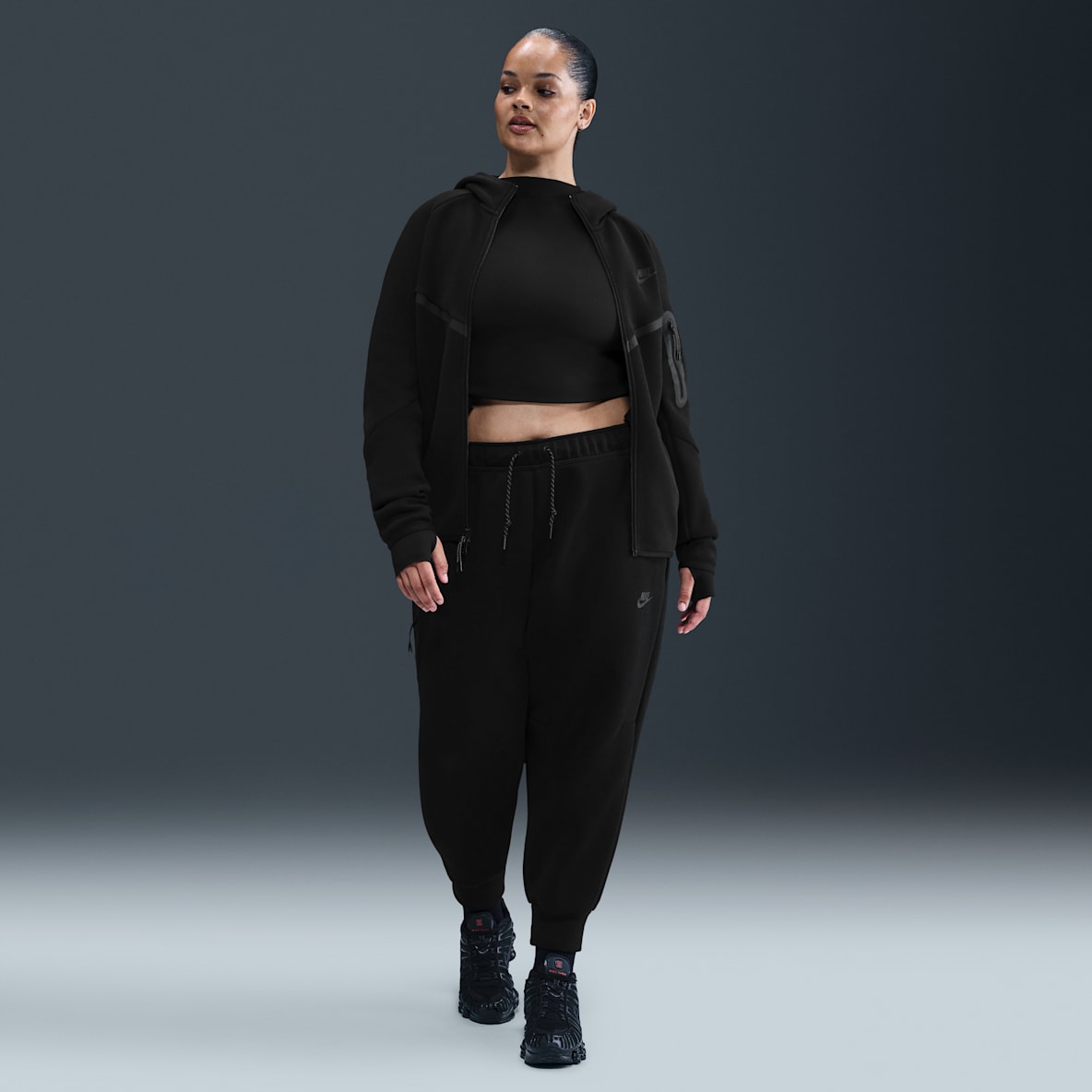 Nike Sportswear Tech Fleece Nike Sportswear Tech Fleece Joggingbyxor med mellanhög midja för kvinnor (Plus Size)