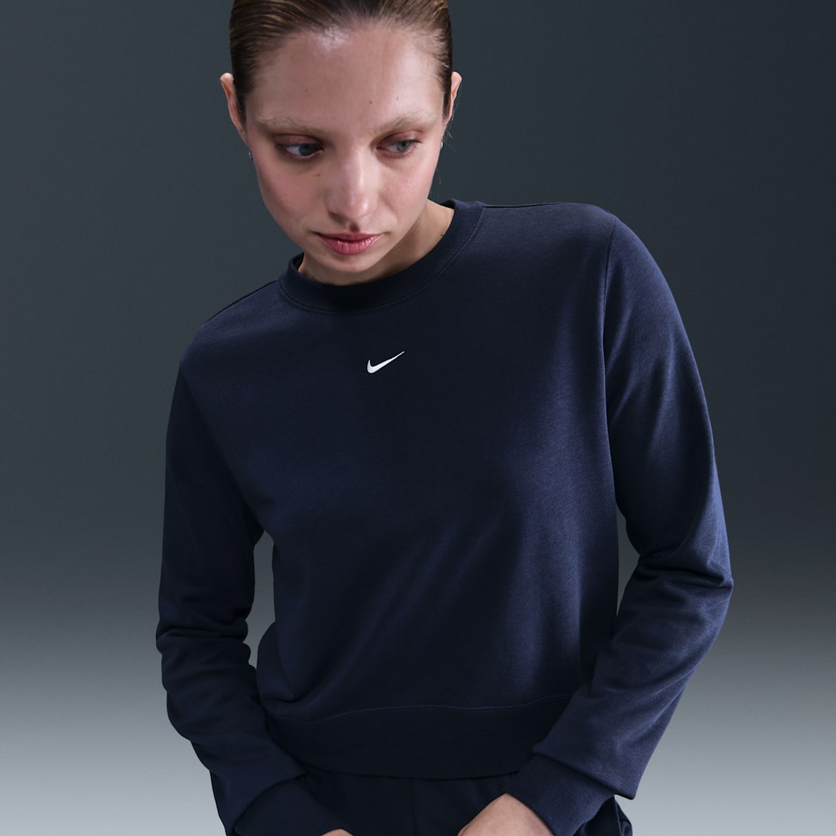 Nike Sportswear Chill Terry Nike Sportswear Chill Terry Women's Crew-Neck French Terry Sweatshirt