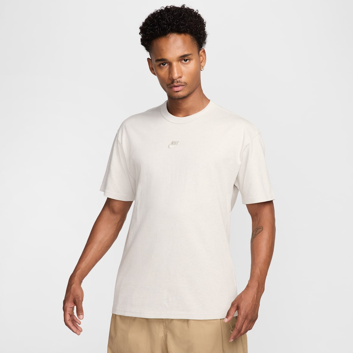 Nike Sportswear Premium Essentials Nike Sportswear Premium Essentials Playera para hombre