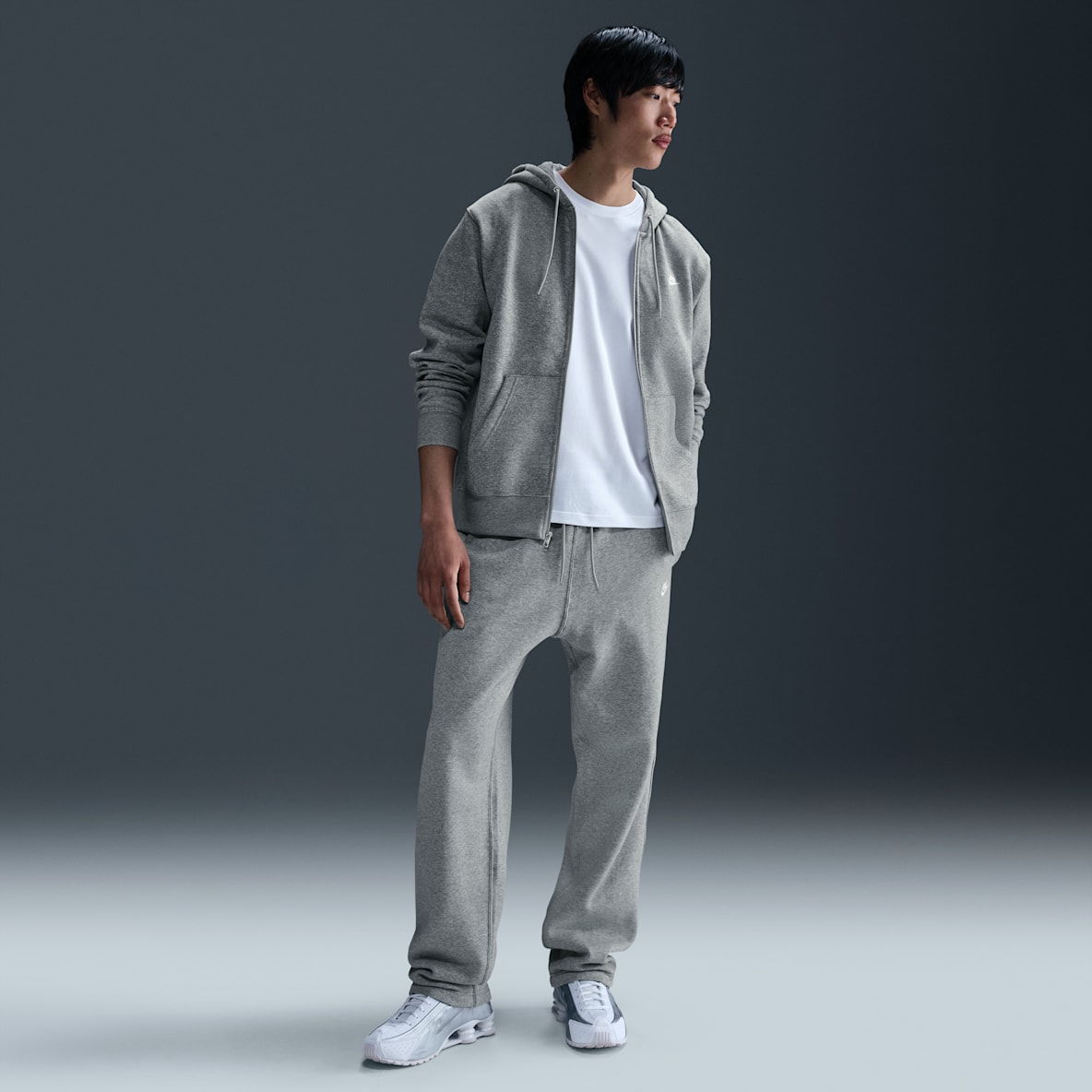 Nike Club Nike Club Pantalon en tissu Fleece à ourlet ouvert pour homme