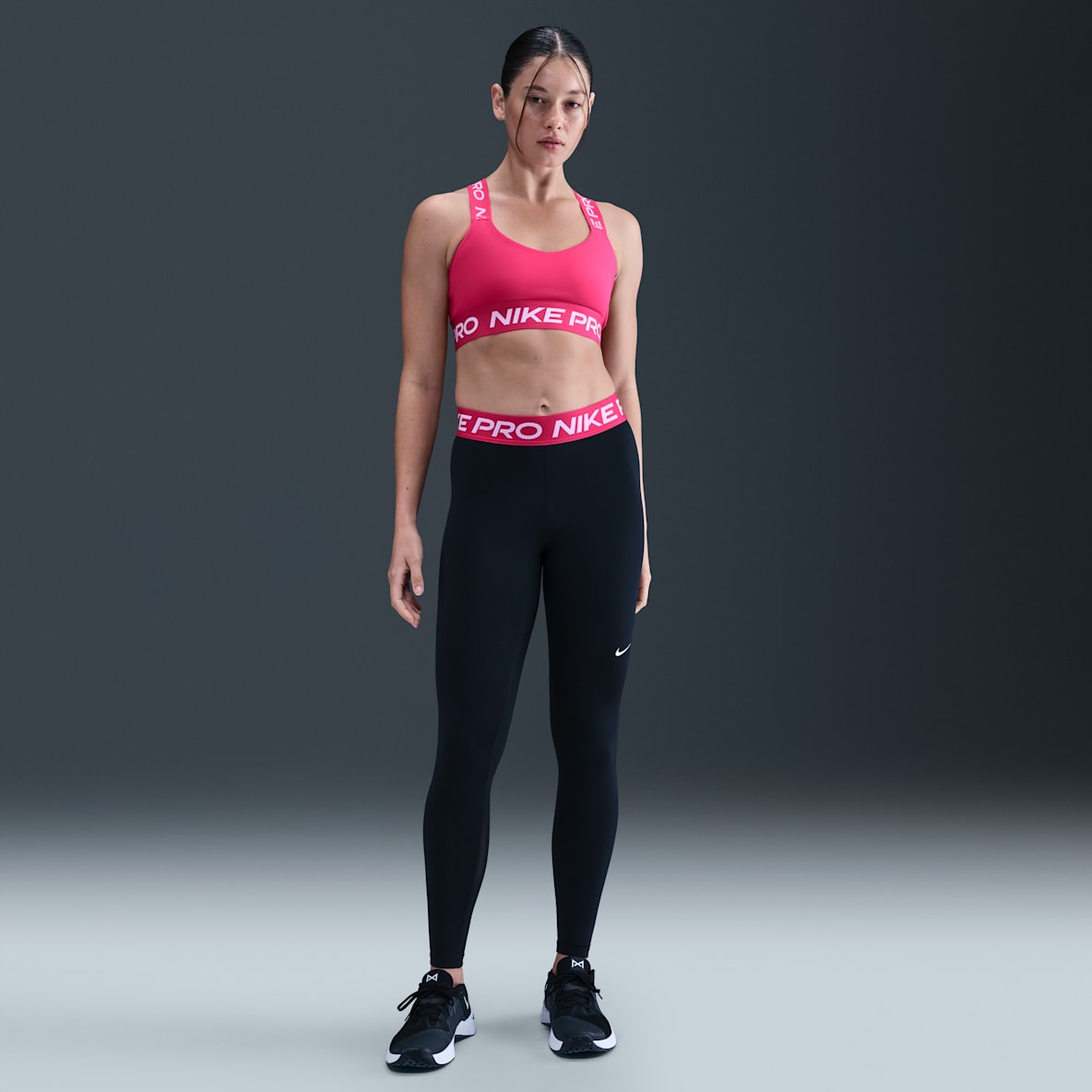 Nike Pro Nike Pro Leggings a vita media con inserti in mesh – Donna
