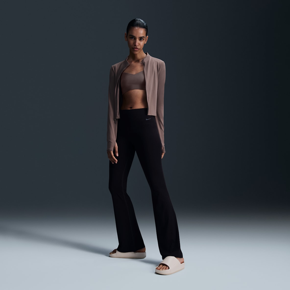 Nike Zenvy Nike Zenvy Women's High-Waisted Flared Leggings