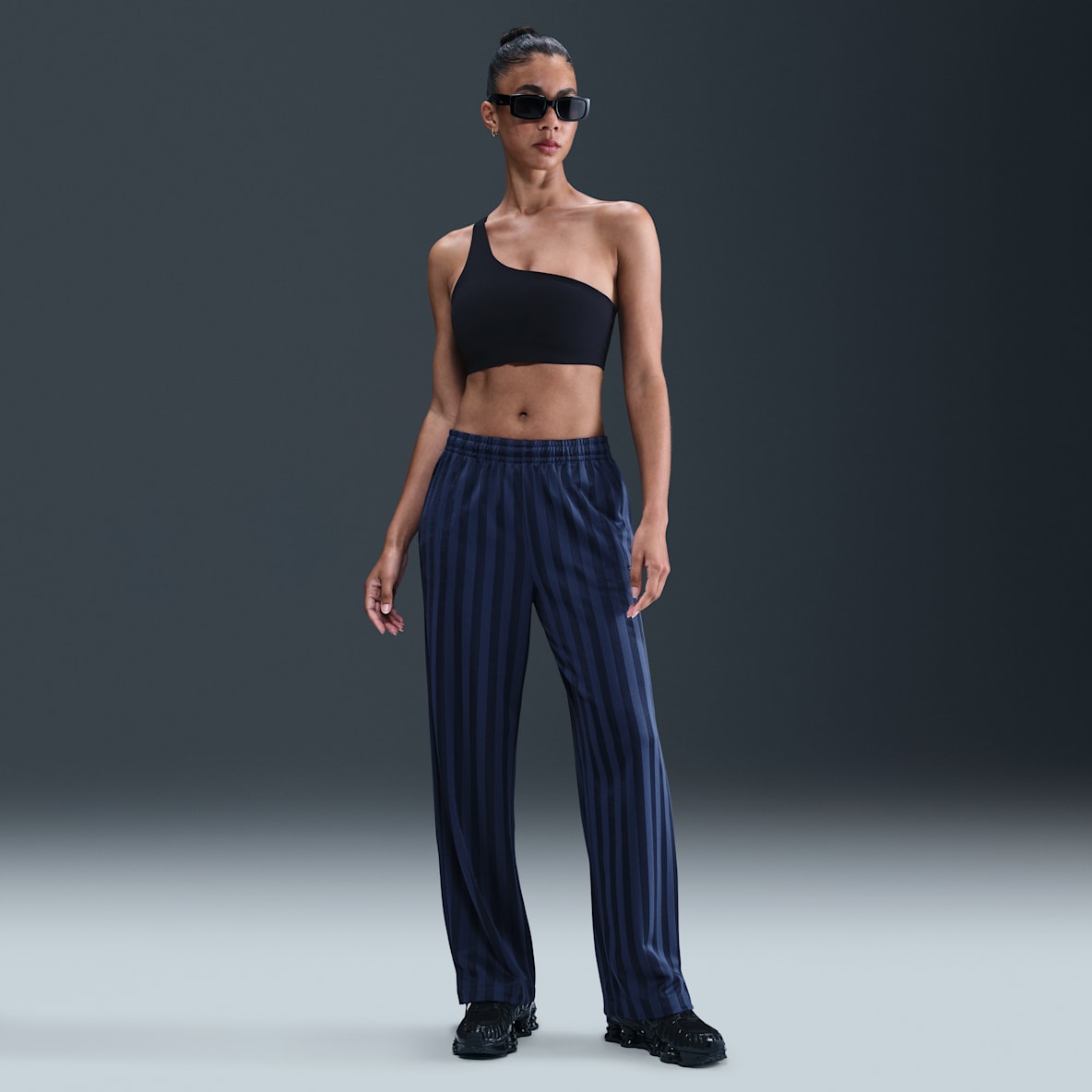 Nike Sportswear Nike Sportswear Women's Mid-Rise Loose Jacquard Striped Tracksuit Bottoms