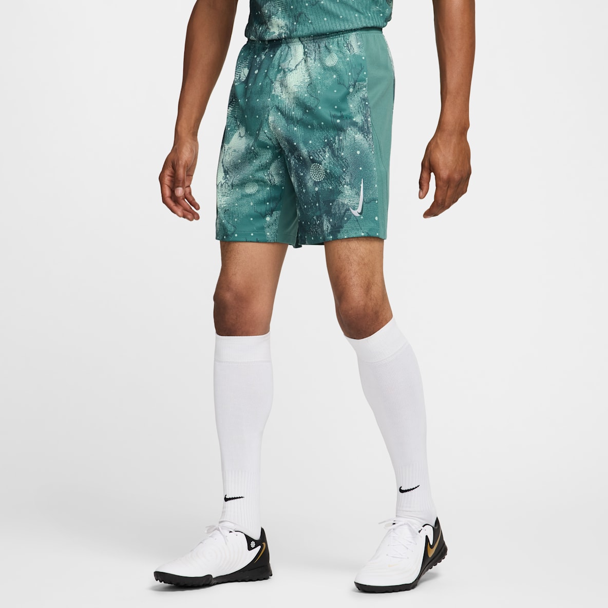 Tottenham Hotspur 2024/25 Stadium Third Tottenham Hotspur 2024/25 Stadium Third Men's Nike Dri-FIT Football Replica Shorts