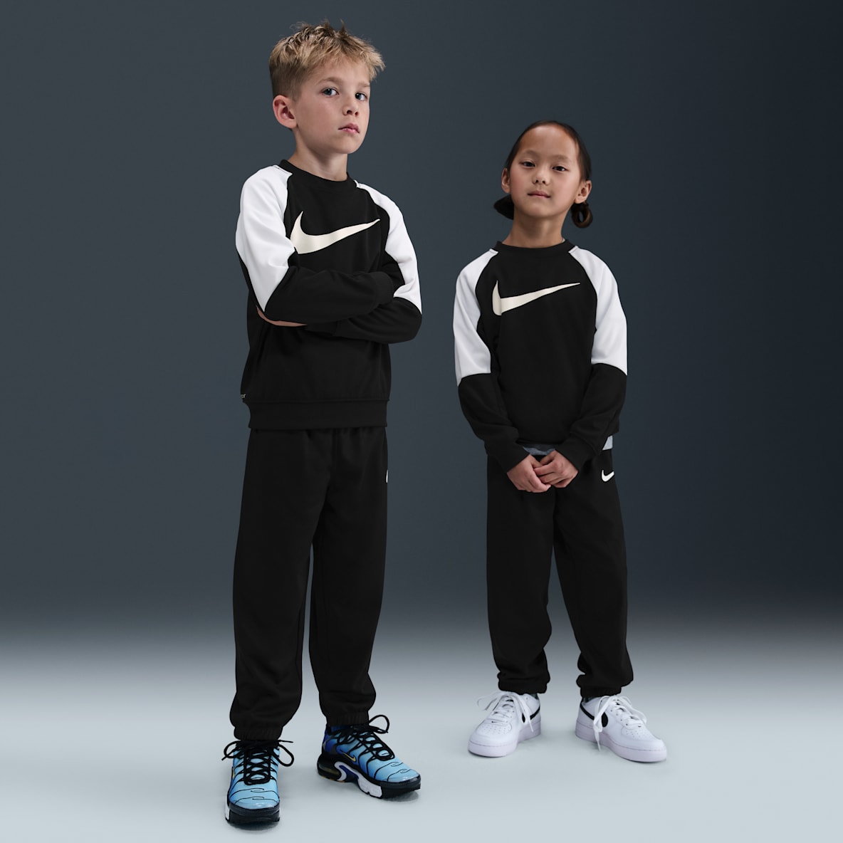 Nike Dri-FIT Lifestyle Essentials Nike Dri-FIT Lifestyle Essentials Younger Kids' 2-Piece Crew Set