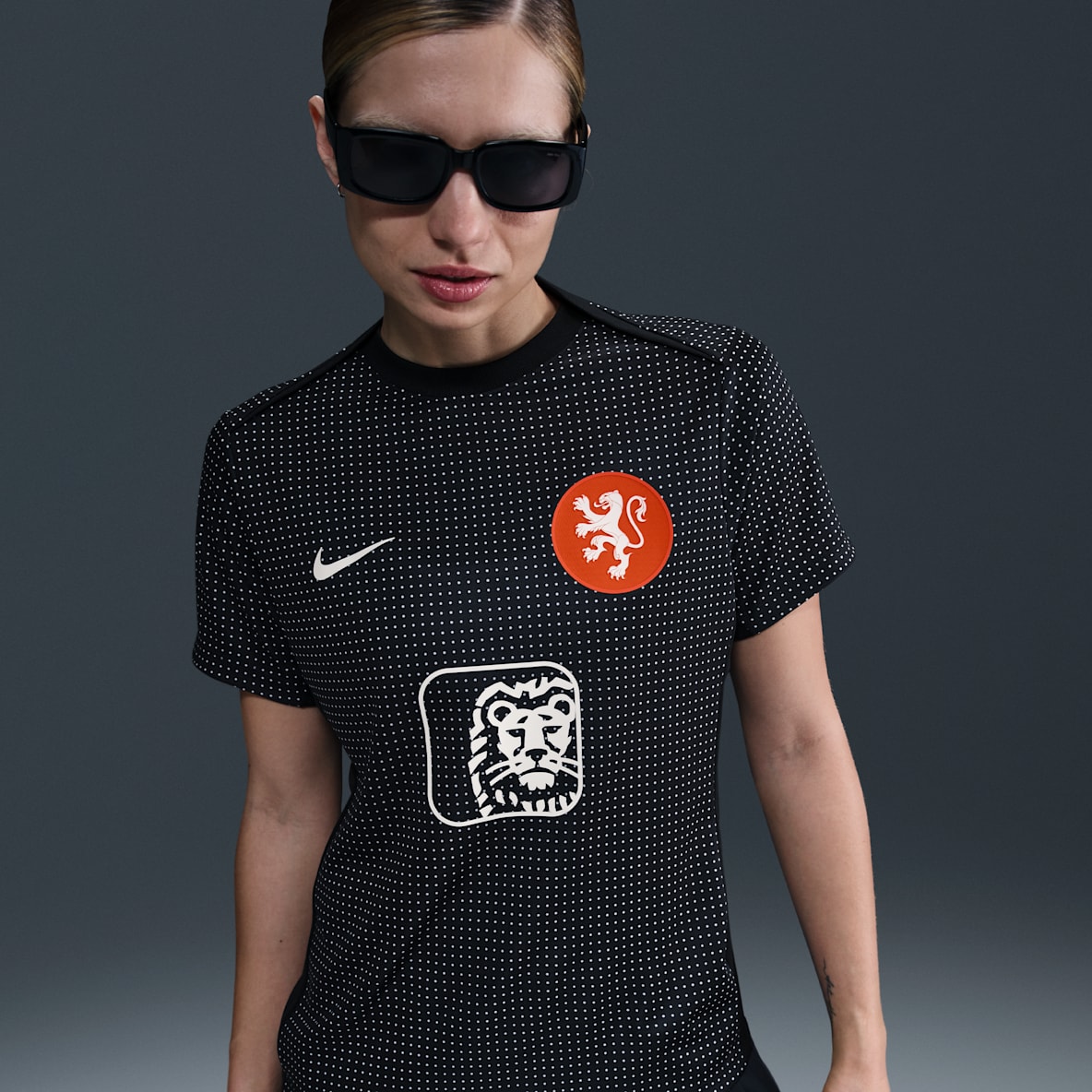 Netherlands Academy Pro Netherlands Academy Pro Women's Nike Dri-FIT Football Pre-Match Short-Sleeve Top