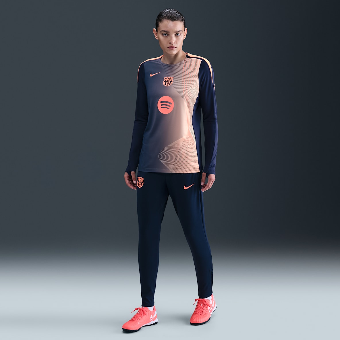 FC Barcelona Strike (tredjedrakt) FC Barcelona Strike (tredjedrakt) Nike Dri-FIT Total 90 strikket fotballbukse til dame