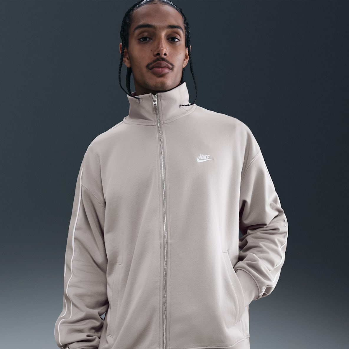 Nike Sportswear Club Nike Sportswear Club Chamarra deportiva de tejido Knit oversized para hombre