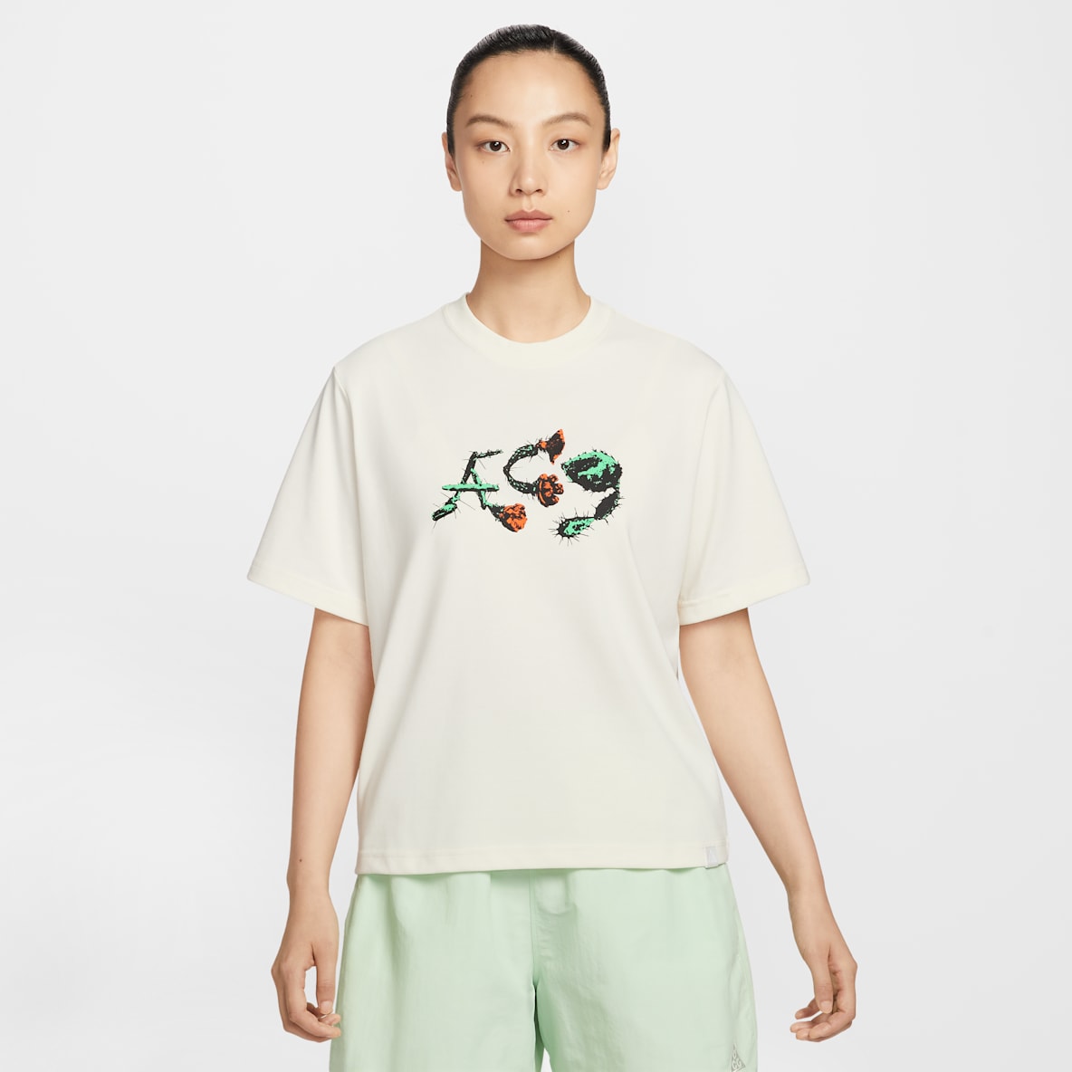 ナイキ ACG ウィメンズ ショートスリーブ Tシャツ