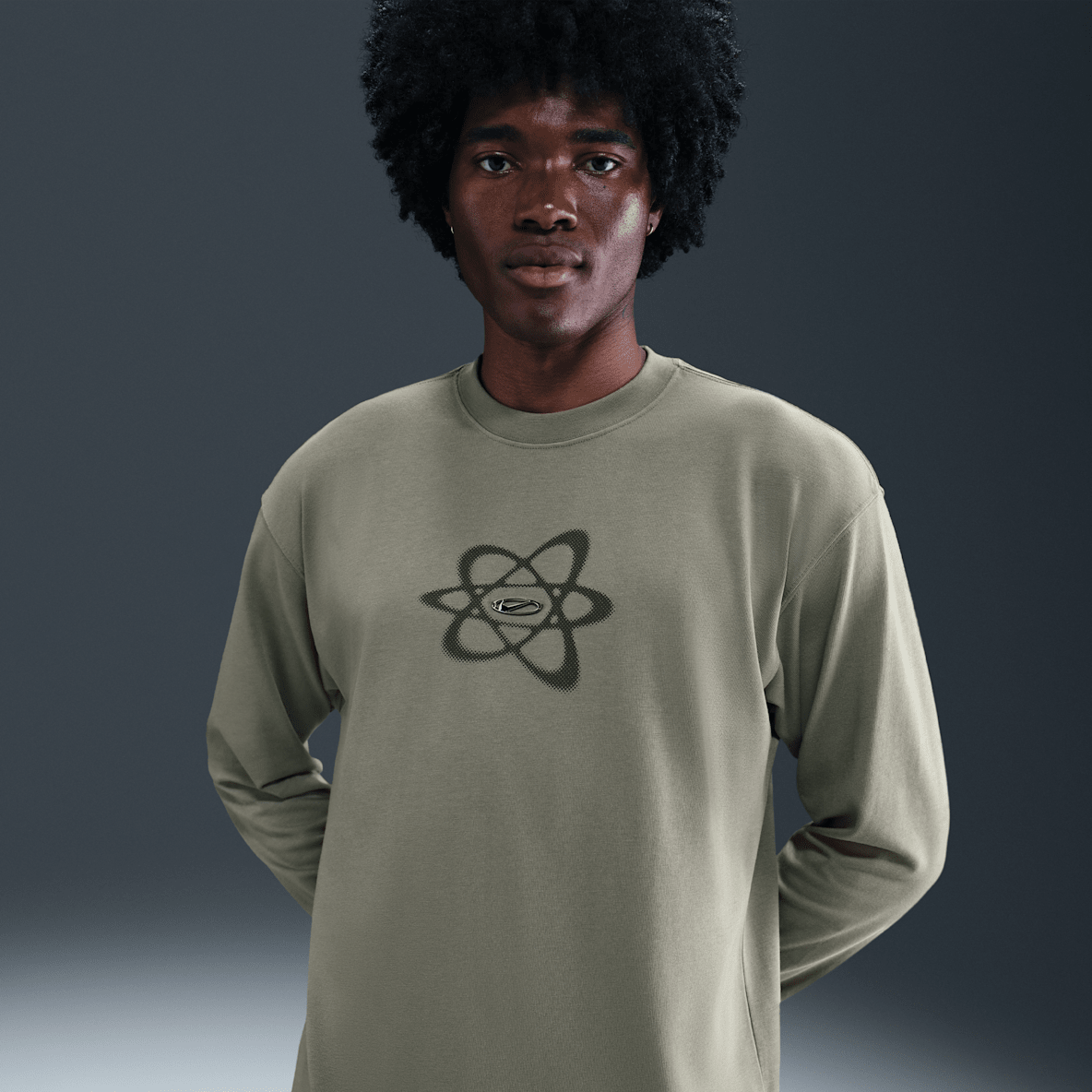 Nike Sportswear Long-Sleeve T-Shirt
