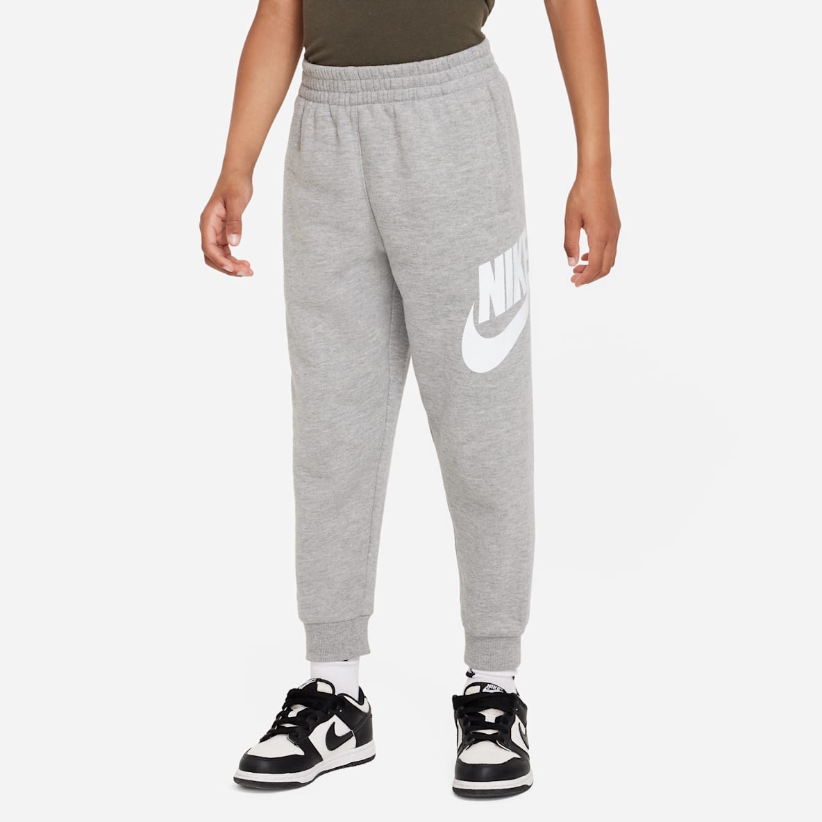 Nike Sportswear Club Fleece Pantalones de entrenamiento para niños talla pequeña