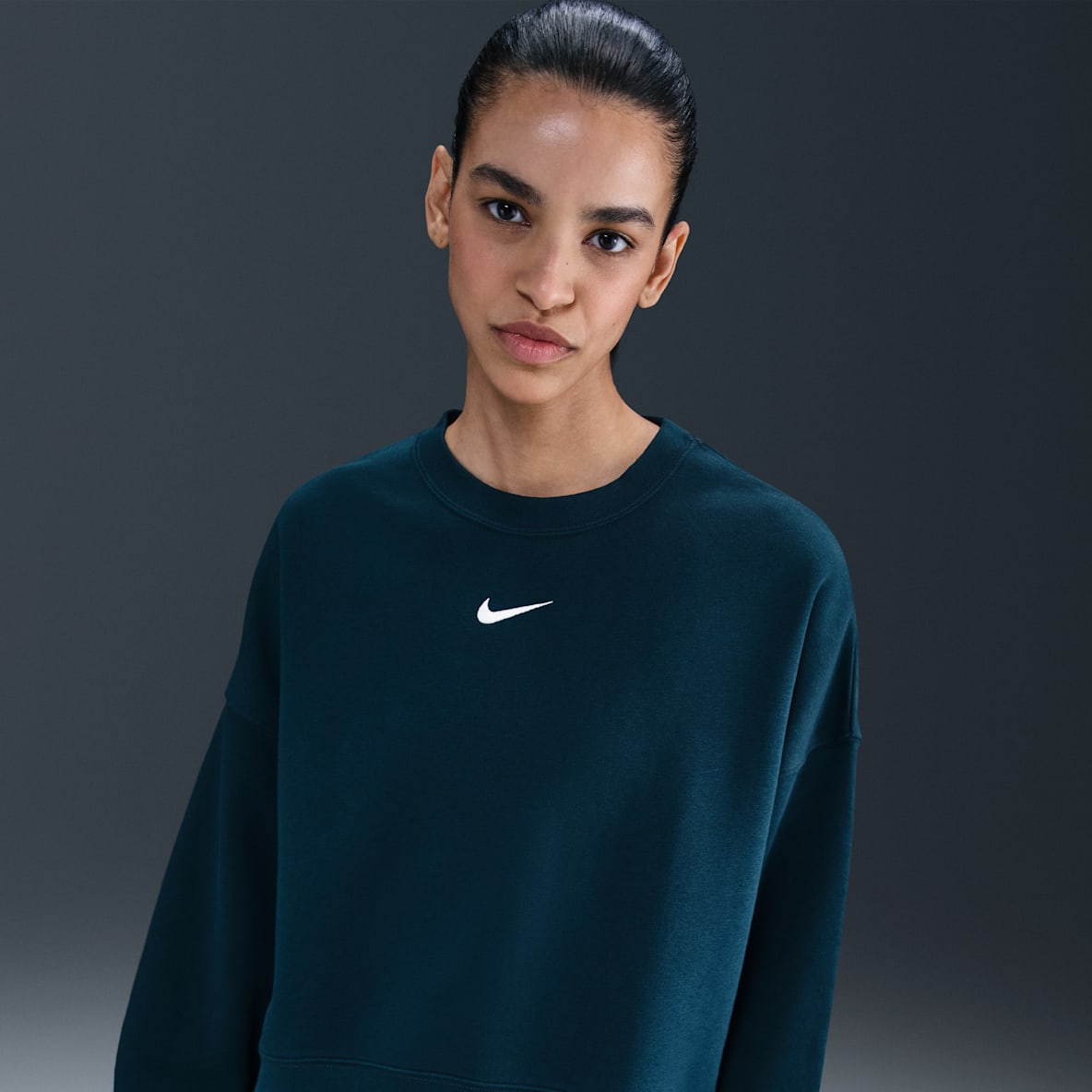 Nike Sportswear Collection Essentials Nike Sportswear Collection Essentials Women's Oversized Fleece Crew Sweatshirt
