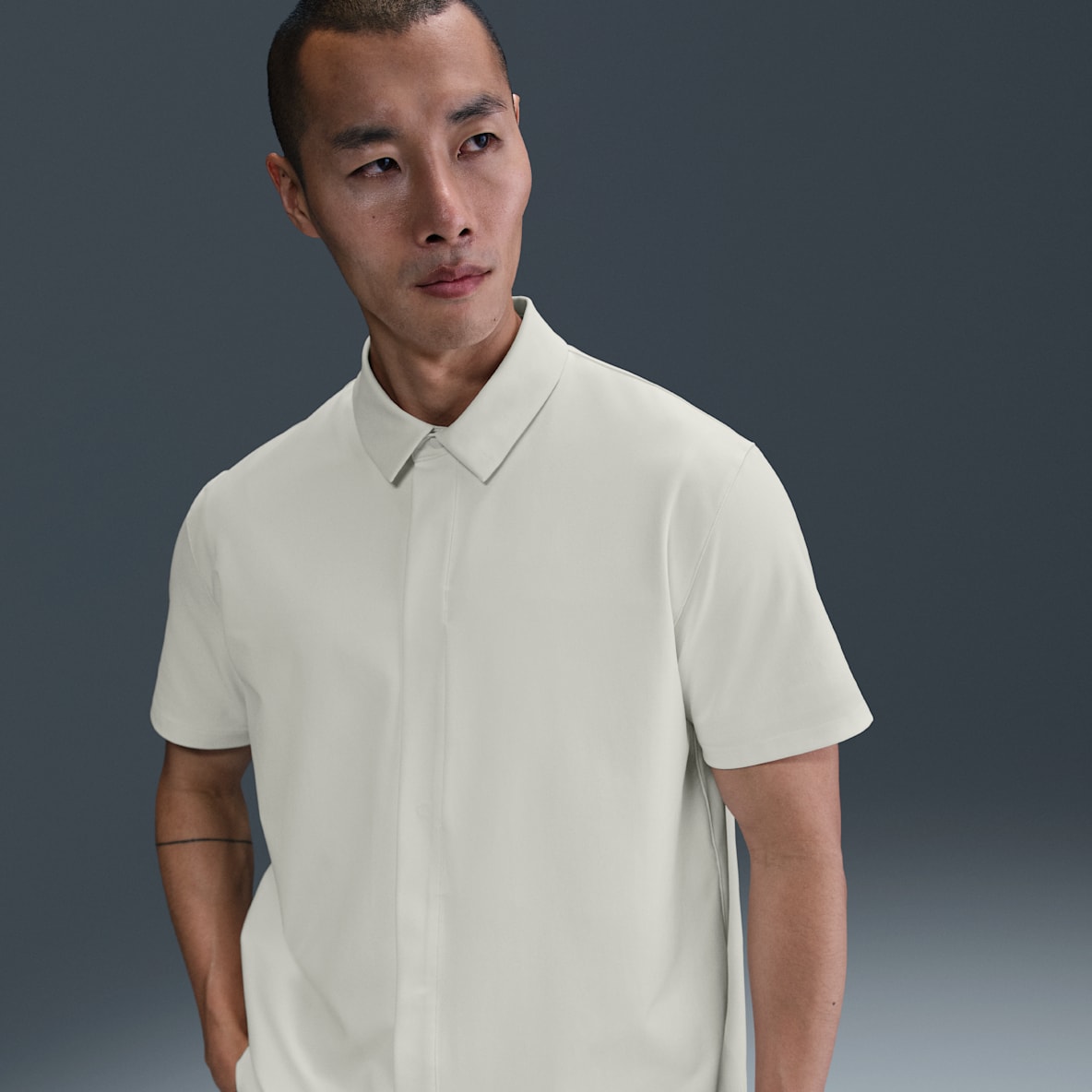 Nike 24.7 PerfectStretch Nike 24.7 PerfectStretch Men's Dri-FIT Short-Sleeve Button-Down Top