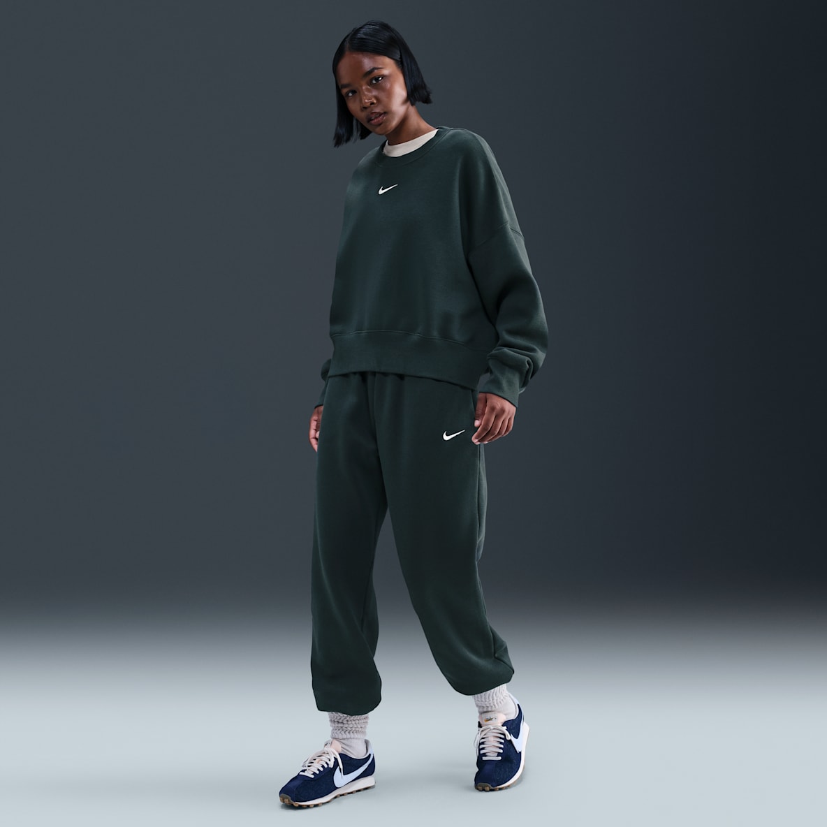 Nike Sportswear Phoenix Fleece Nike Sportswear Phoenix Fleece Oversized joggingbroek met hoge taille voor dames