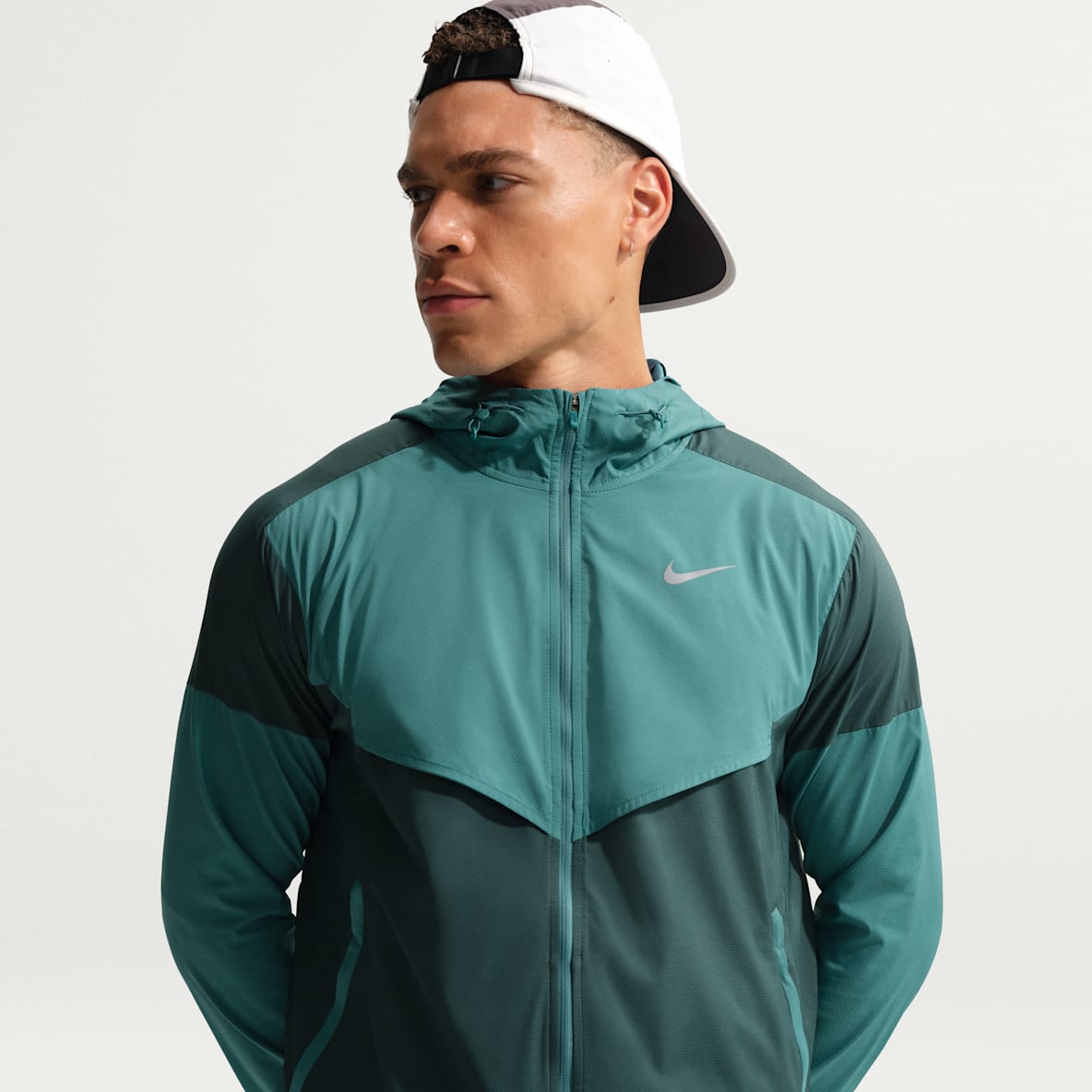 Nike Impossibly Light Windrunner Nike Impossibly Light Windrunner Casaco de running para homem