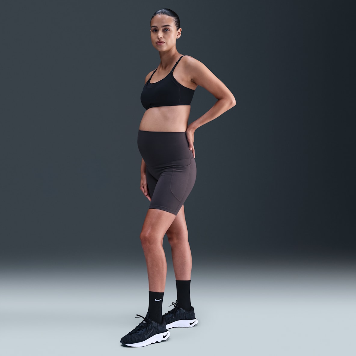 Nike (M) One Nike (M) One Women's Dri-FIT High-Waisted 20.5cm (approx.) Biker Shorts With Pockets (Maternity)
