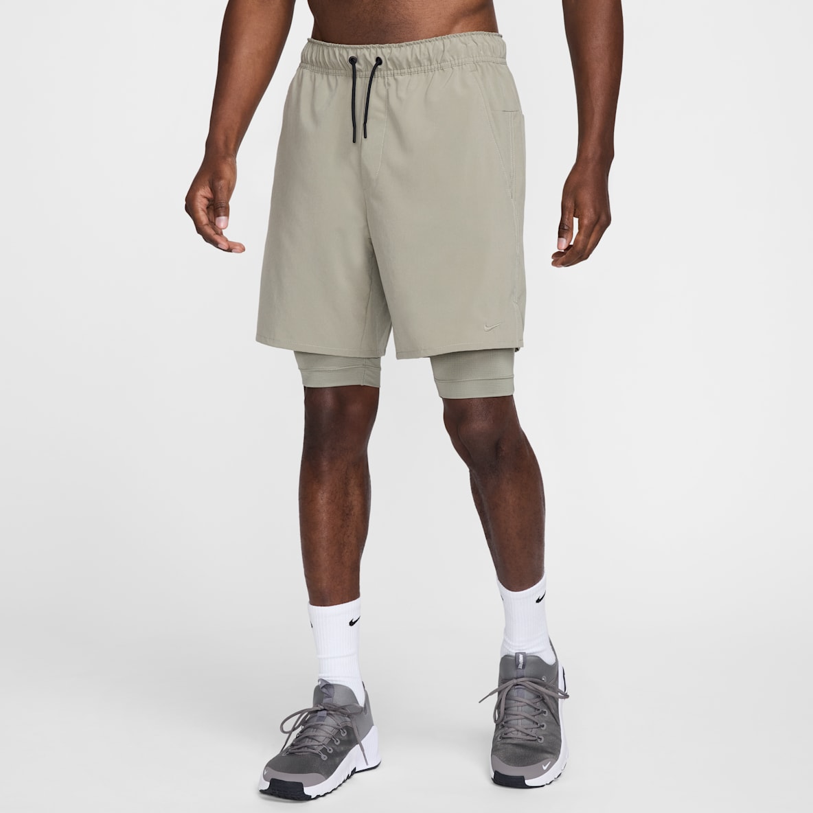 Nike Unlimited Nike Unlimited Shorts versátiles Dri-FIT de 18 cm 2 en 1 para hombre