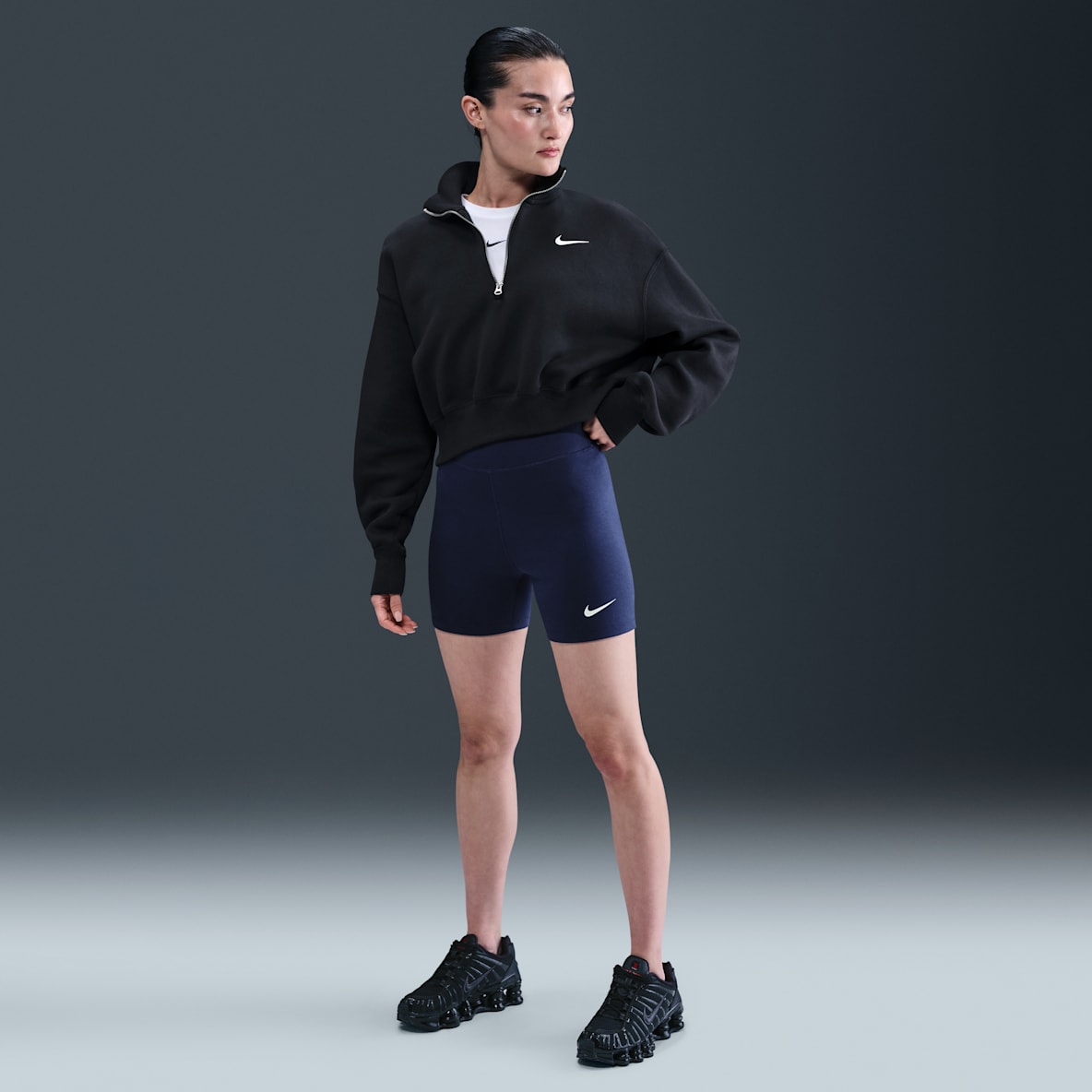 Nike Sportswear Classic Nike Sportswear Classic Yüksek Belli 13 cm Kadın Bisiklet Şortu