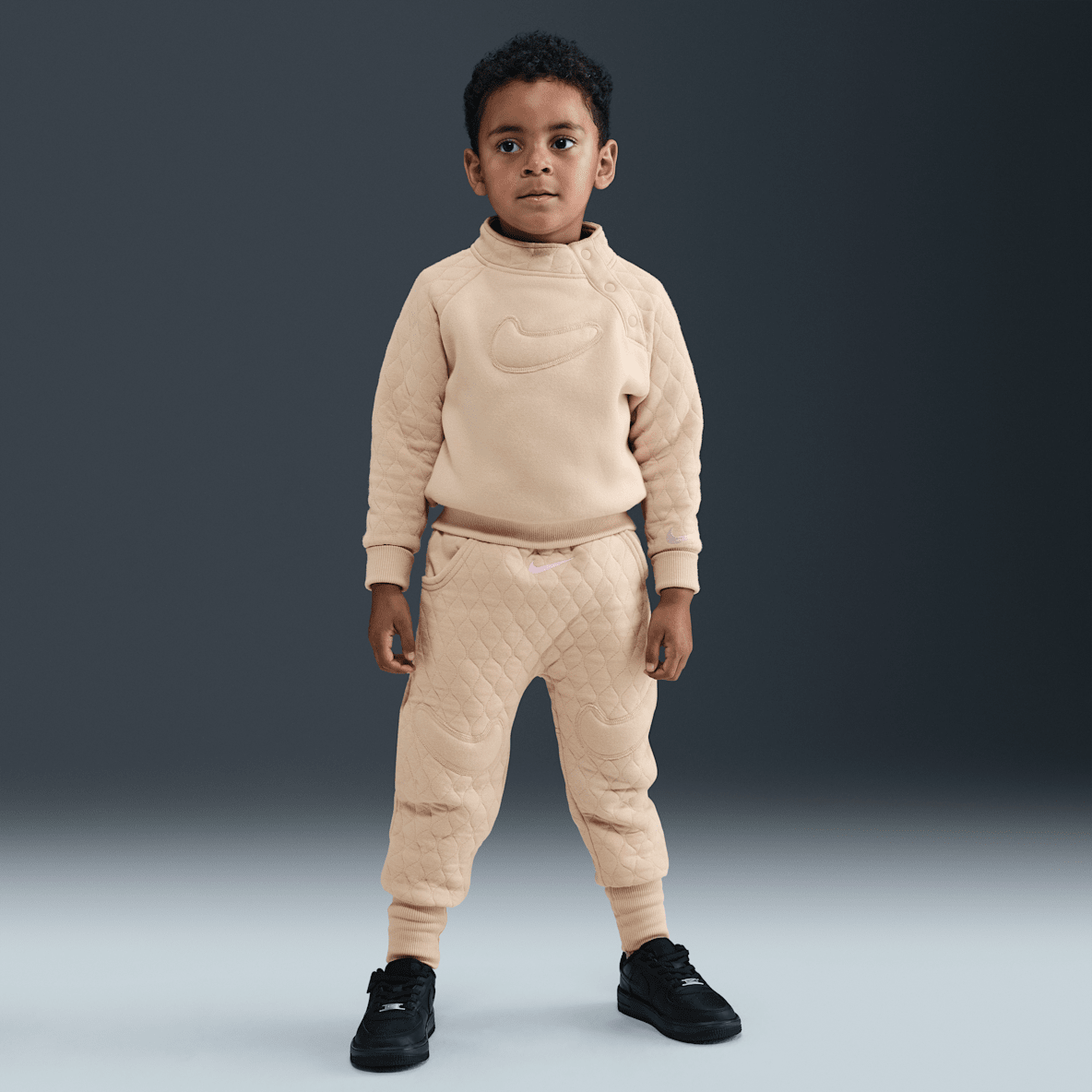 Nike Ready, Set! Nike Ready, Set! Conjunto de joggers de 2 piezas infantil