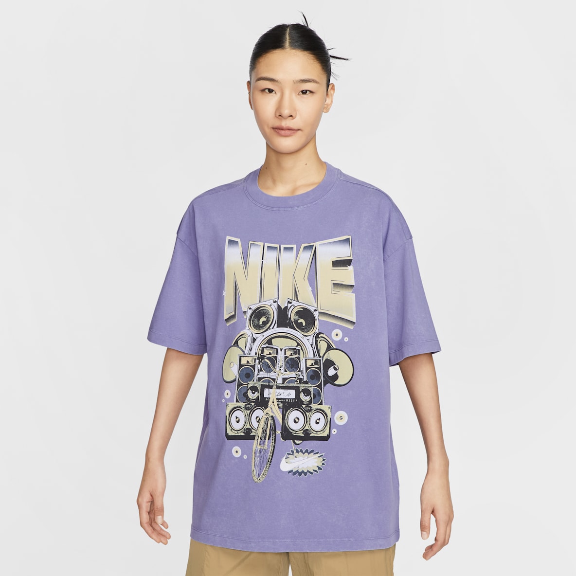 ナイキ スポーツウェア ウィメンズ オーバーサイズド ショートスリーブ Tシャツ