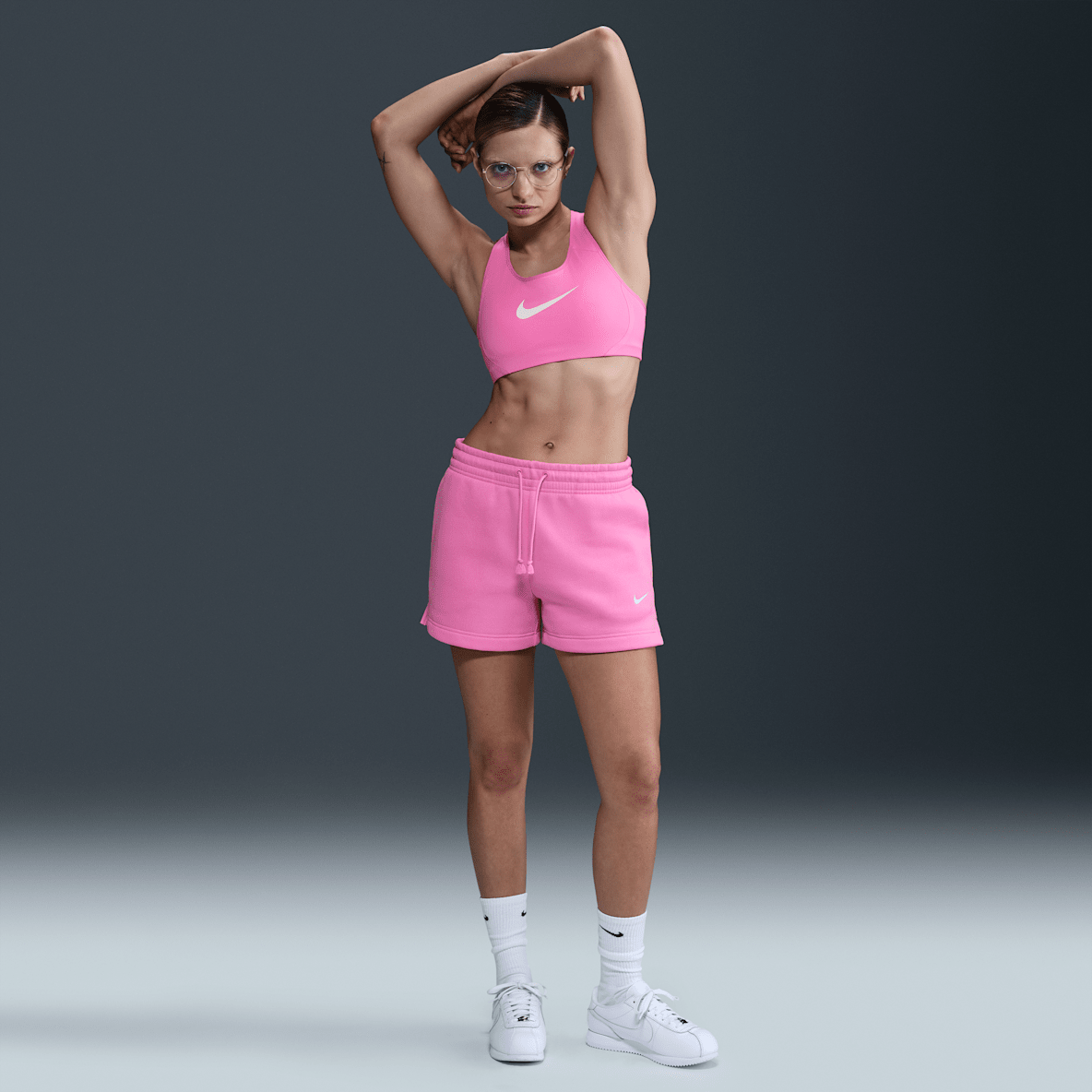 Nike Sportswear Phoenix Fleece Nike Sportswear Phoenix Fleece Shorts de tiro medio de 10 cm para mujer