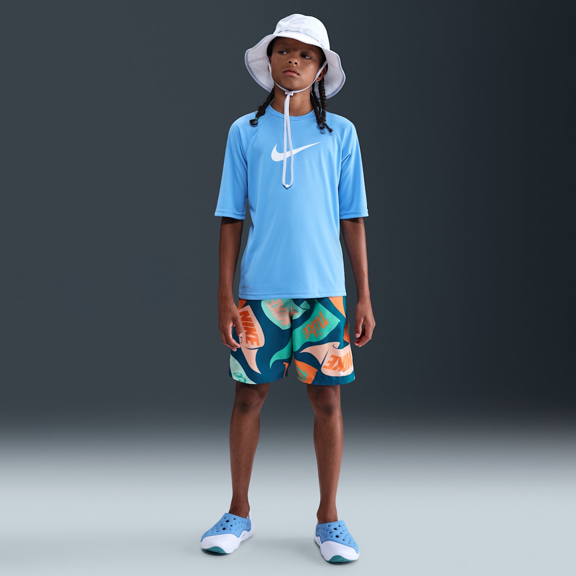 Nike Swim Breaker Nike Swim Breaker Shorts de vóleibol de 18 cm con forro de ropa interior para niño talla grande