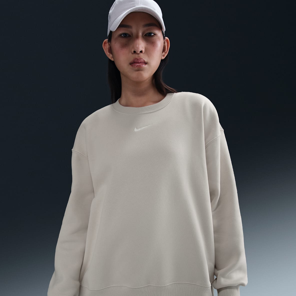 나이키 스포츠웨어 피닉스 플리스 나이키 스포츠웨어 피닉스 플리스 여성 오버사이즈 크루넥 스웻셔츠