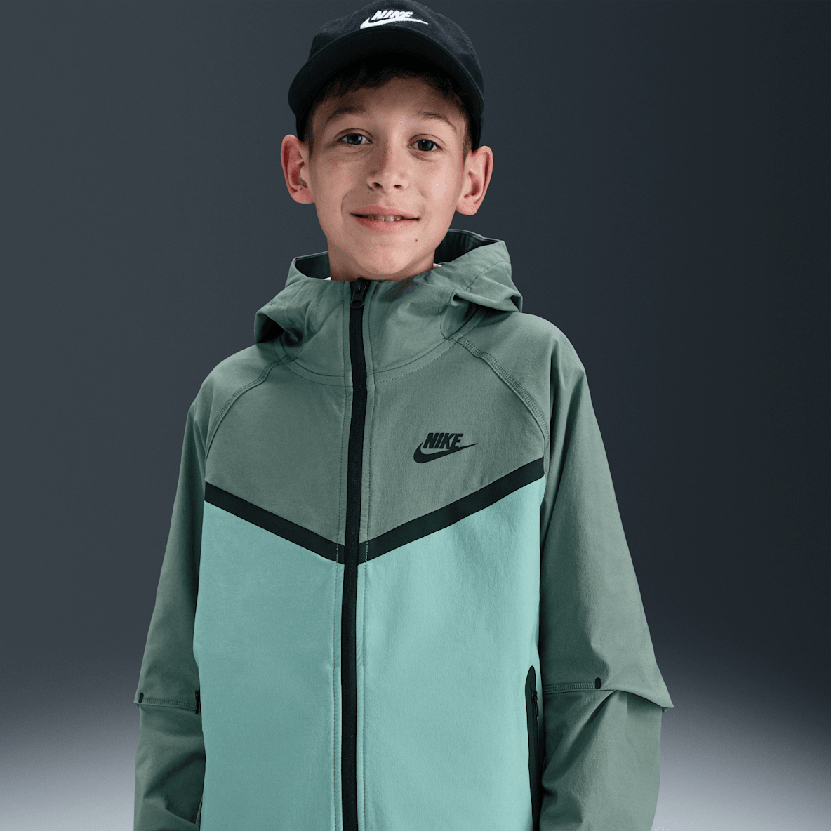 Nike Tech Nike Tech Vævet jakke til større børn (drenge)