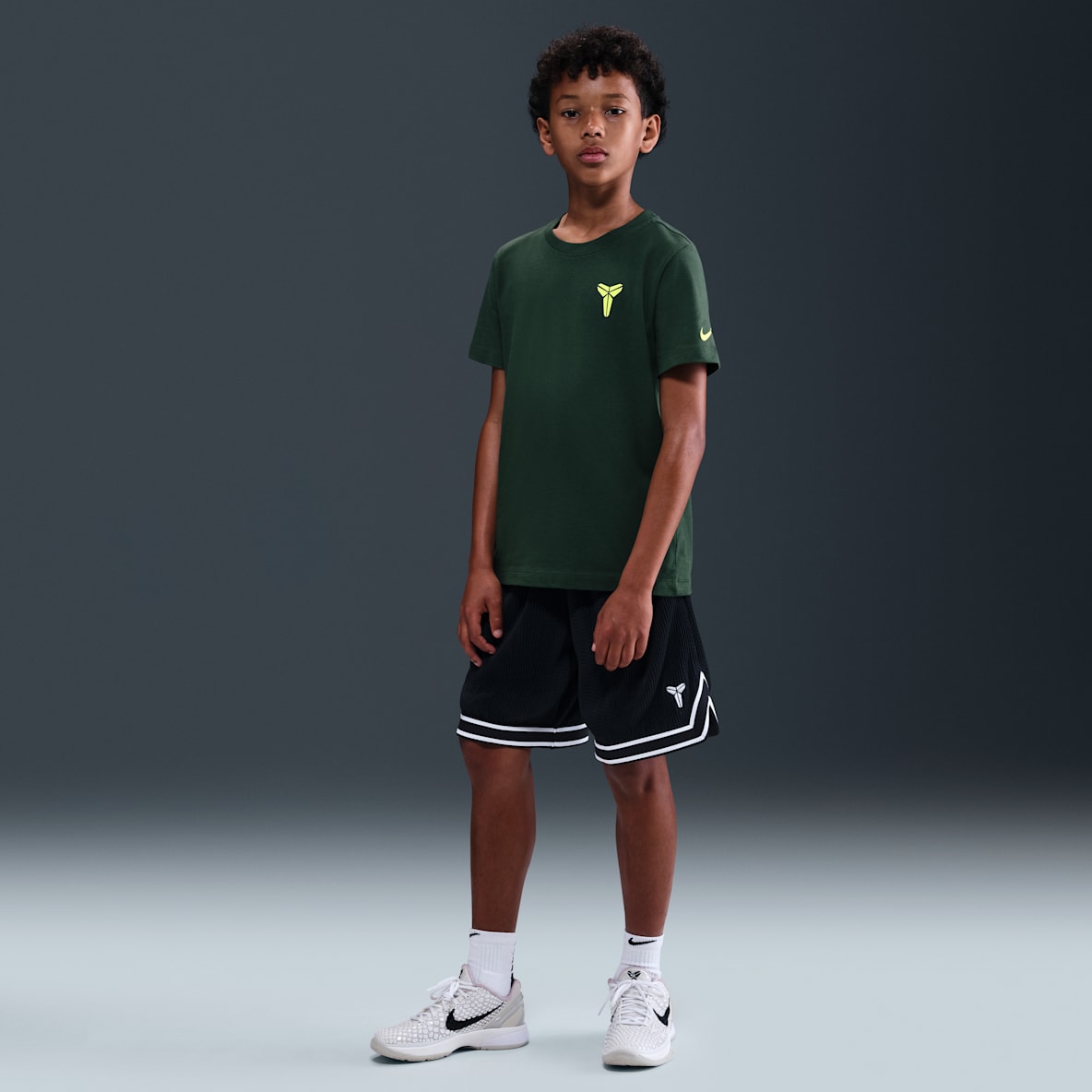 Kobe Kobe กางเกงบาสเก็ตบอลขาสั้นมีจีบเด็กโต (ชาย)
