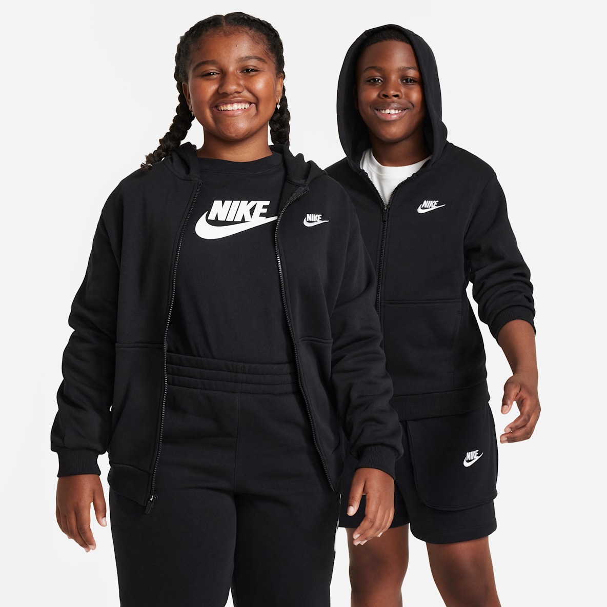 Nike Sportswear Club Fleece Nike Sportswear Club Fleece Sudadera con gorro de cierre completo para niños talla grande (talla amplia)