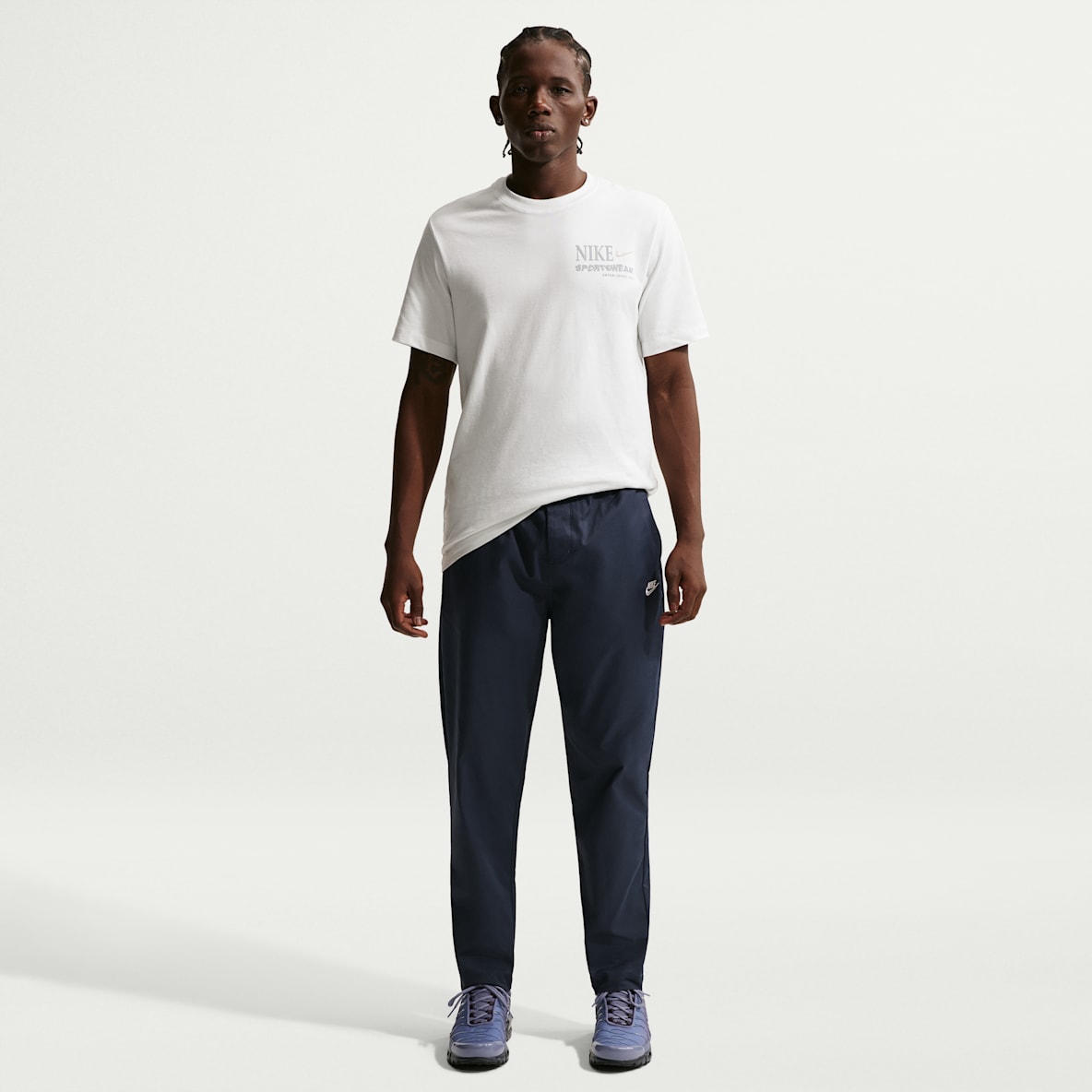 Nike Club Men's Woven Tapered Pants