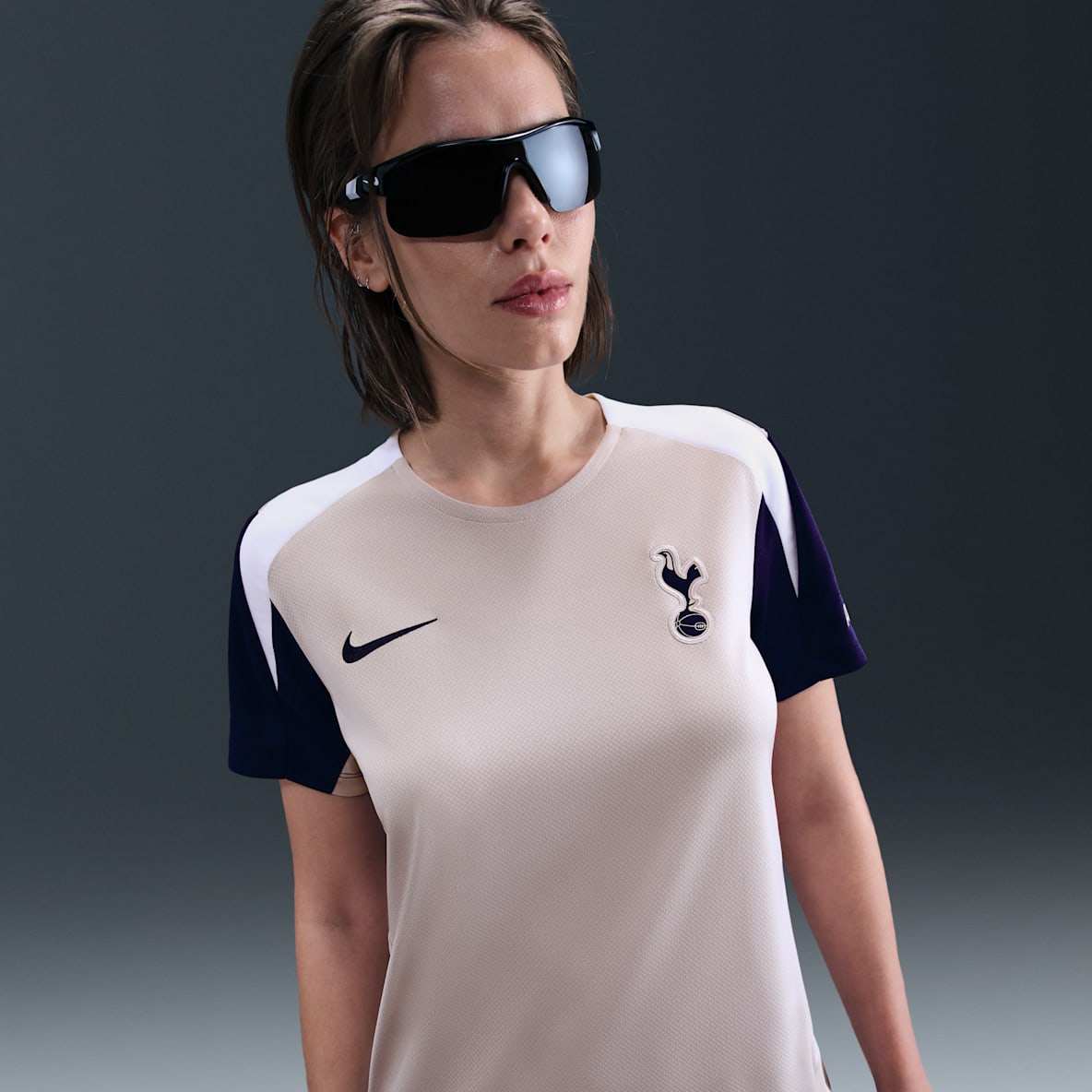 Tottenham Hotspur Strike Women's Nike Dri-FIT Football Short-Sleeve Top