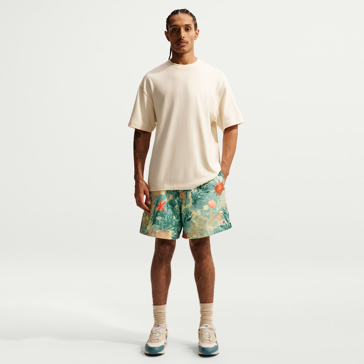Nike Club Men's Flow Shorts