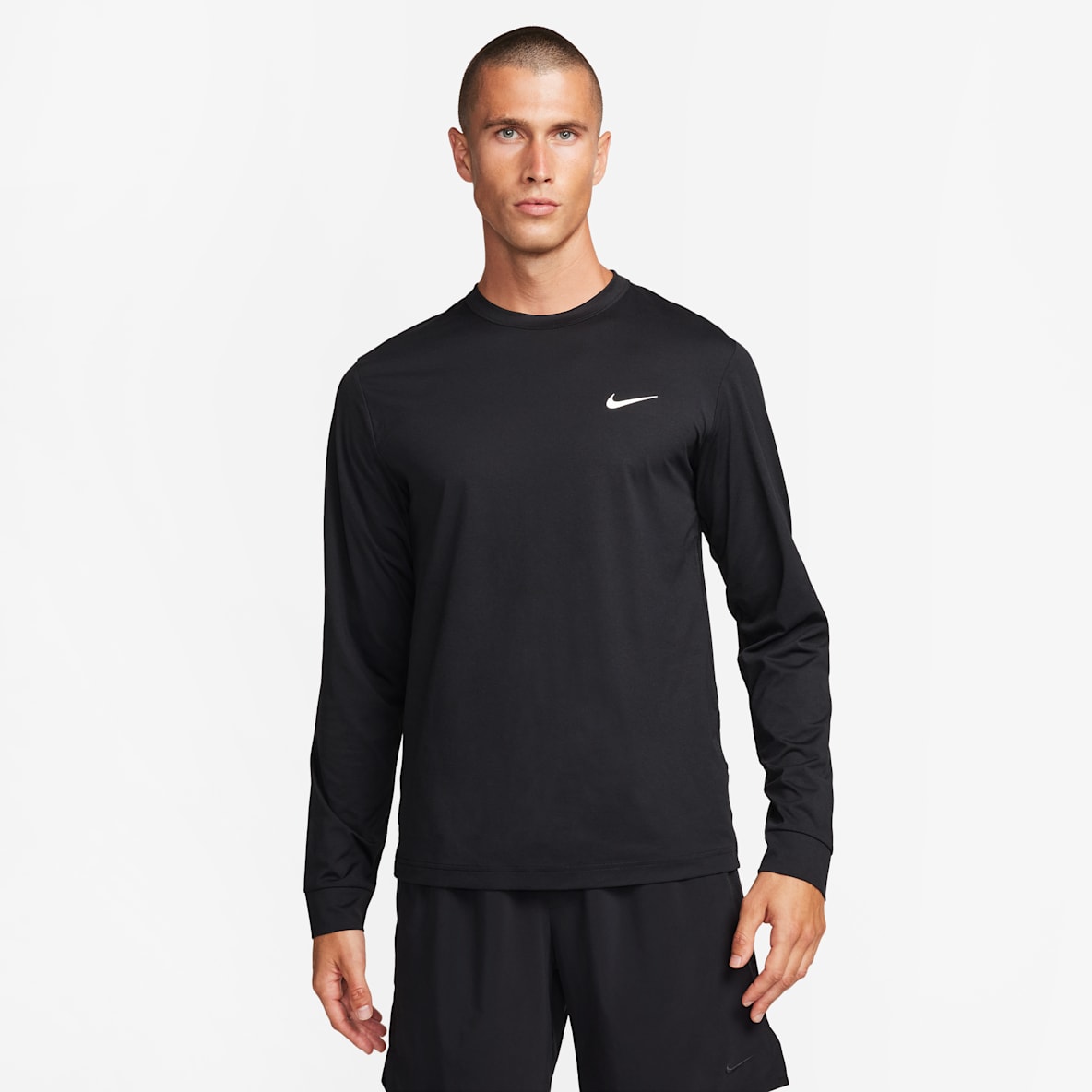 Nike Dri-FIT UV Hyverse Nike Dri-FIT UV Hyverse Men's Long-Sleeve Fitness Top