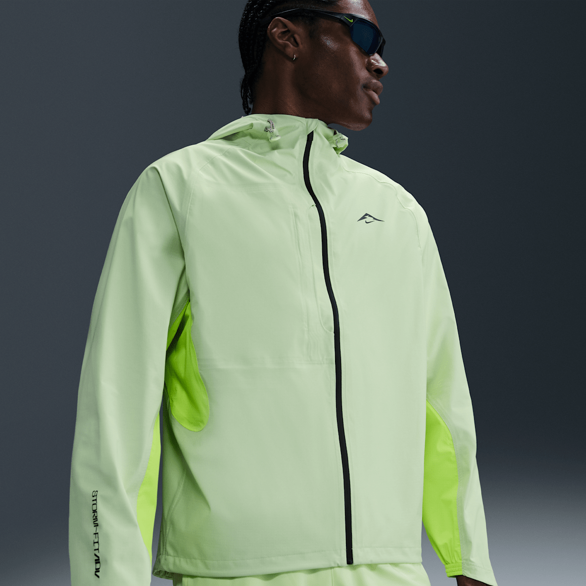 Nike Cosmic Peaks Men's Storm-FIT ADV Running Jacket