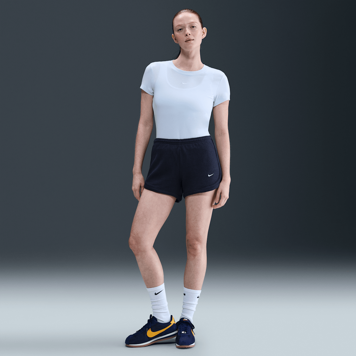 Nike Sportswear Chill Waffle Nike Sportswear Chill Waffle Short taille mi-haute 8 cm pour femme